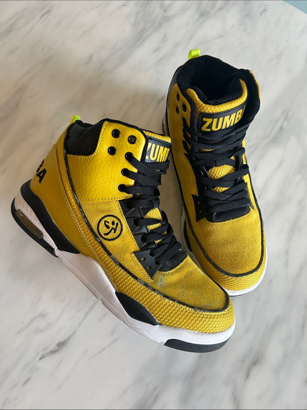 Zumba Fitness Yellow and Black High-Top Dance Sneakers